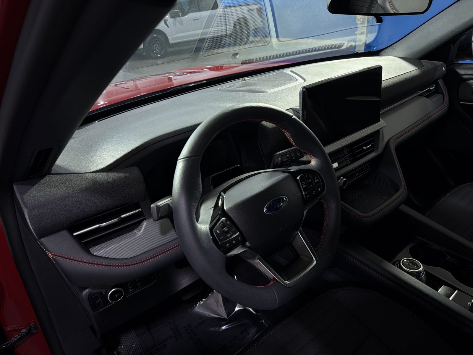 Used 2026 Ford Explorer ST-Line w/ ST-Line Street Pack AWD/4WD image 18