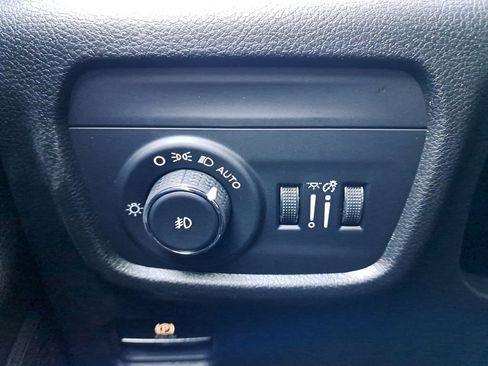 New 2025 Jeep Grand Cherokee Limited image 33