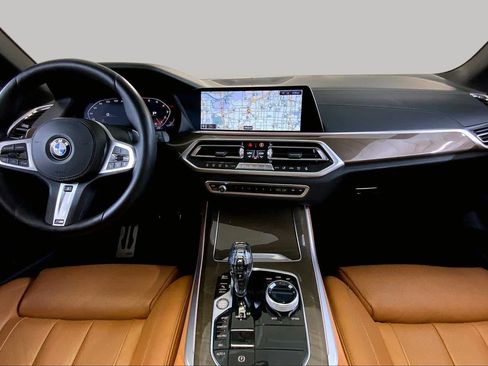 Used 2022 BMW X5 M50i w/ Executive Package AWD/4WD image 15