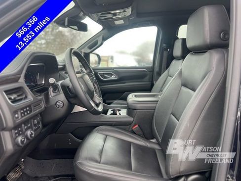 Used 2024 Chevrolet Suburban Z71 w/ Luxury Package image 7