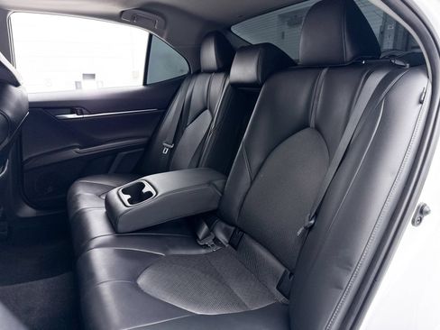 Used 2024 Toyota Camry XLE w/ Navigation Package FWD image 30