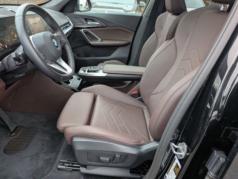Certified 2025 BMW X1 xDrive28i w/ Convenience Package image 14