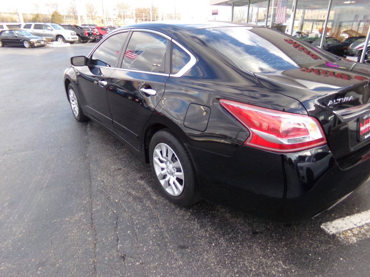 Used 2013 Nissan Altima 2.5 S FWD image 35