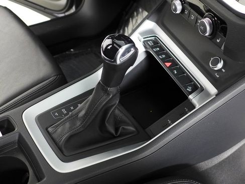 Used 2022 Audi Q3 2.0T Premium w/ Convenience Package image 15