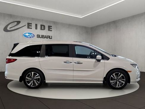 Used 2023 Honda Odyssey Touring image 5