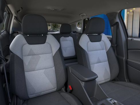 New 2026 Chevrolet Trax LS FWD image 16
