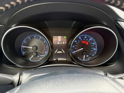 Used 2018 Toyota Corolla iM image 47