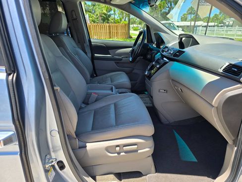 Used 2011 Honda Odyssey EX-L image 5