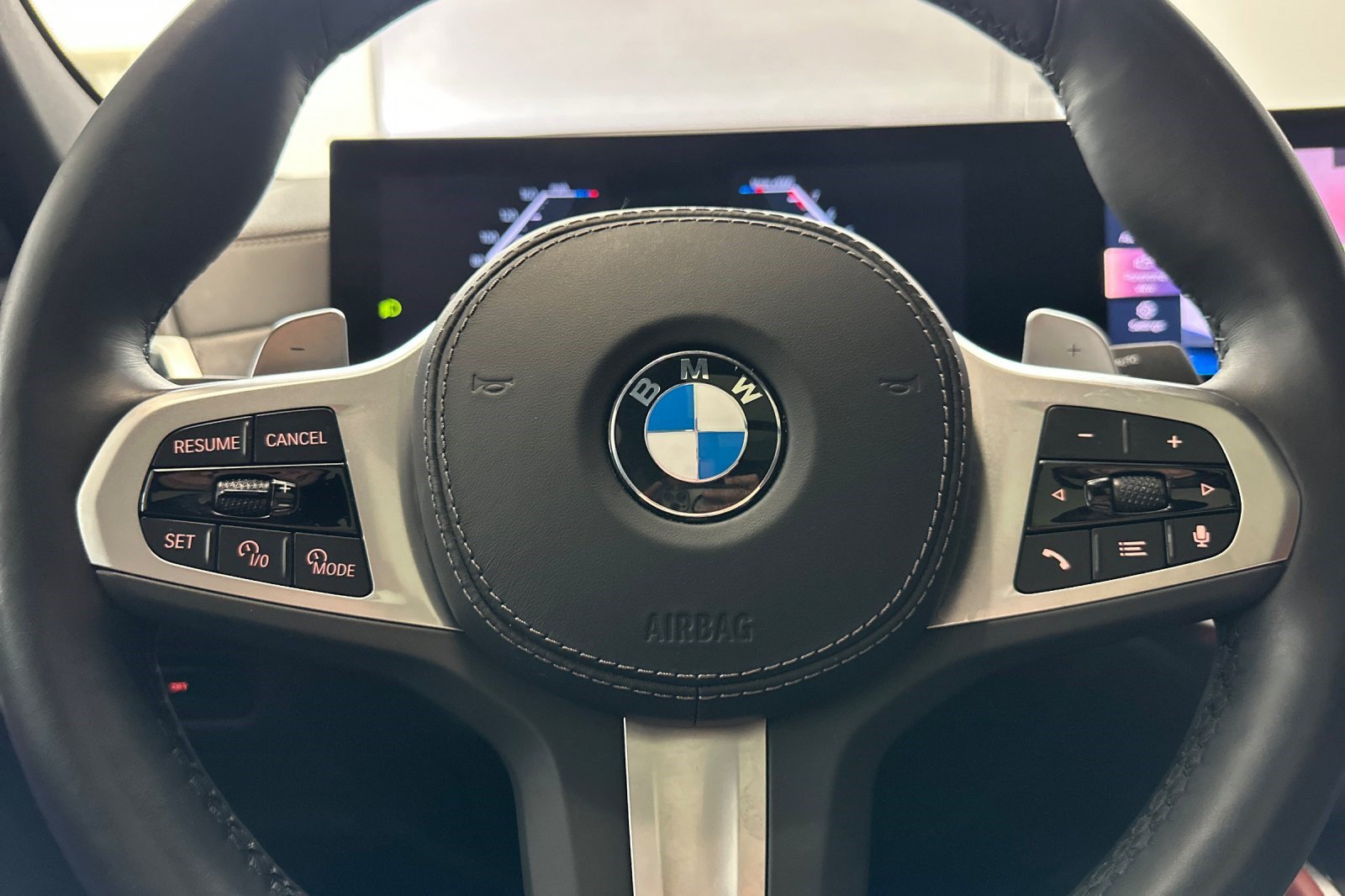 Certified 2025 BMW X6 xDrive40i w/ Premium Package AWD/4WD image 10
