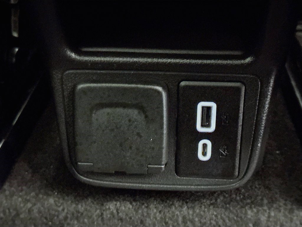 Used 2023 Chevrolet TrailBlazer LT w/ Convenience Package FWD image 40