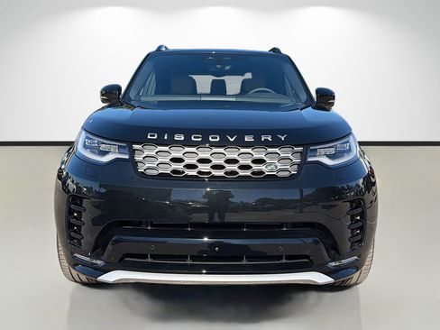 New 2026 Land Rover Discovery Limited Edition image 8