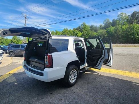 Used 2018 GMC Yukon SLT w/ Open Road Package AWD/4WD image 54