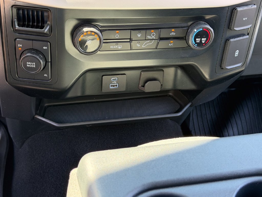 Used 2023 Ford F150 XLT AWD/4WD image 15