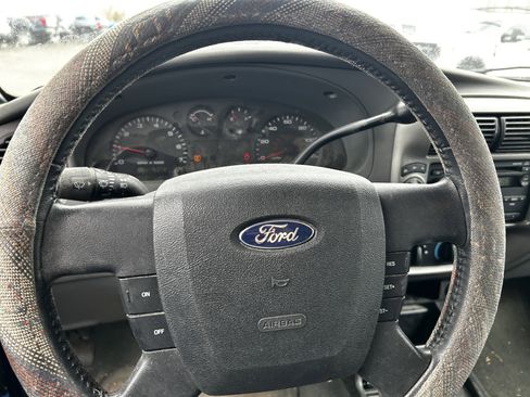 Used 2011 Ford Ranger XLT image 17