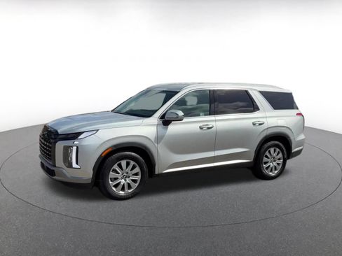 Used 2025 Hyundai Palisade SEL FWD image 6