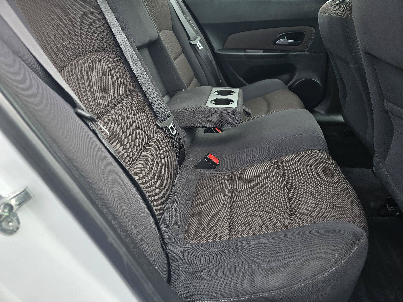Used 2015 Chevrolet Cruze Eco FWD image 12
