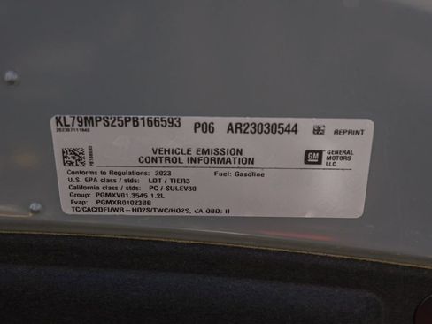 Used 2023 Chevrolet TrailBlazer LT FWD image 36