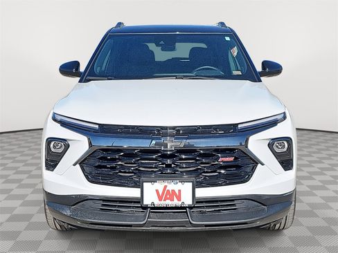 Certified 2024 Chevrolet TrailBlazer RS w/ Driver Confidence Package image 2