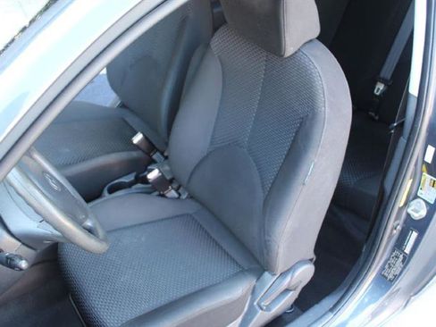 Used 2011 Hyundai Accent GS image 10