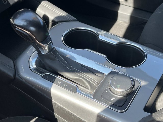 Used 2019 Chevrolet Blazer LT FWD image 37