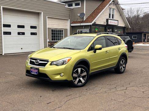 Used 2014 Subaru Crosstrek 2.0i Premium image 2