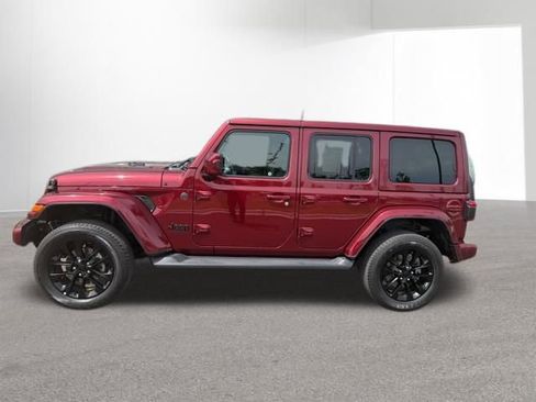 Used 2021 Jeep Wrangler Unlimited Sahara AWD/4WD image 21