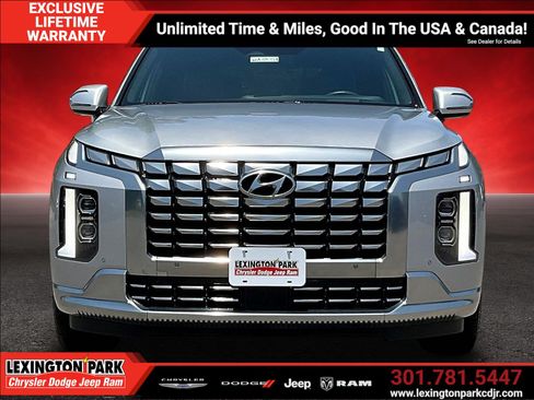 Used 2024 Hyundai Palisade Calligraphy AWD/4WD image 2