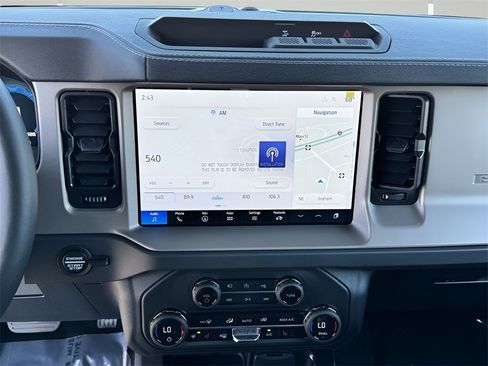 New 2025 Ford Bronco Outer Banks image 7