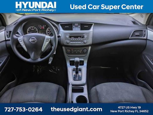 Used 2013 Nissan Sentra SR FWD image 16
