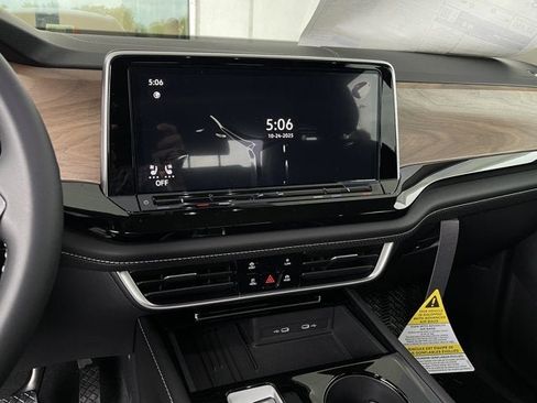 New 2026 Volkswagen Atlas SE image 17