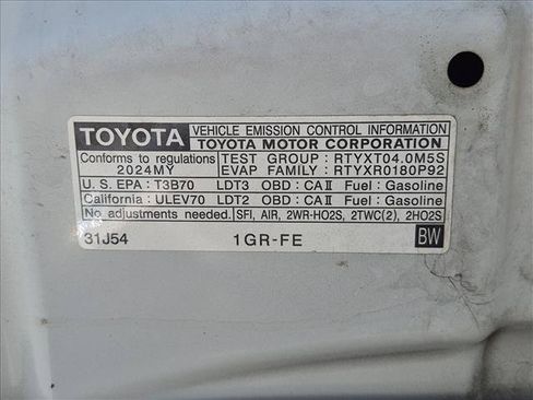 Used 2024 Toyota 4Runner TRD Off-Road Premium w/ TRD Black Wheel Package (TMS) AWD/4WD image 13