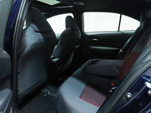 Used 2023 Toyota Corolla SE w/ SE Premium Package FWD image 13