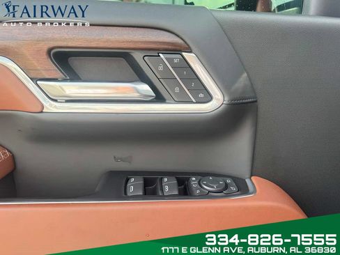 Used 2025 GMC Sierra 2500 Denali Ultimate image 14