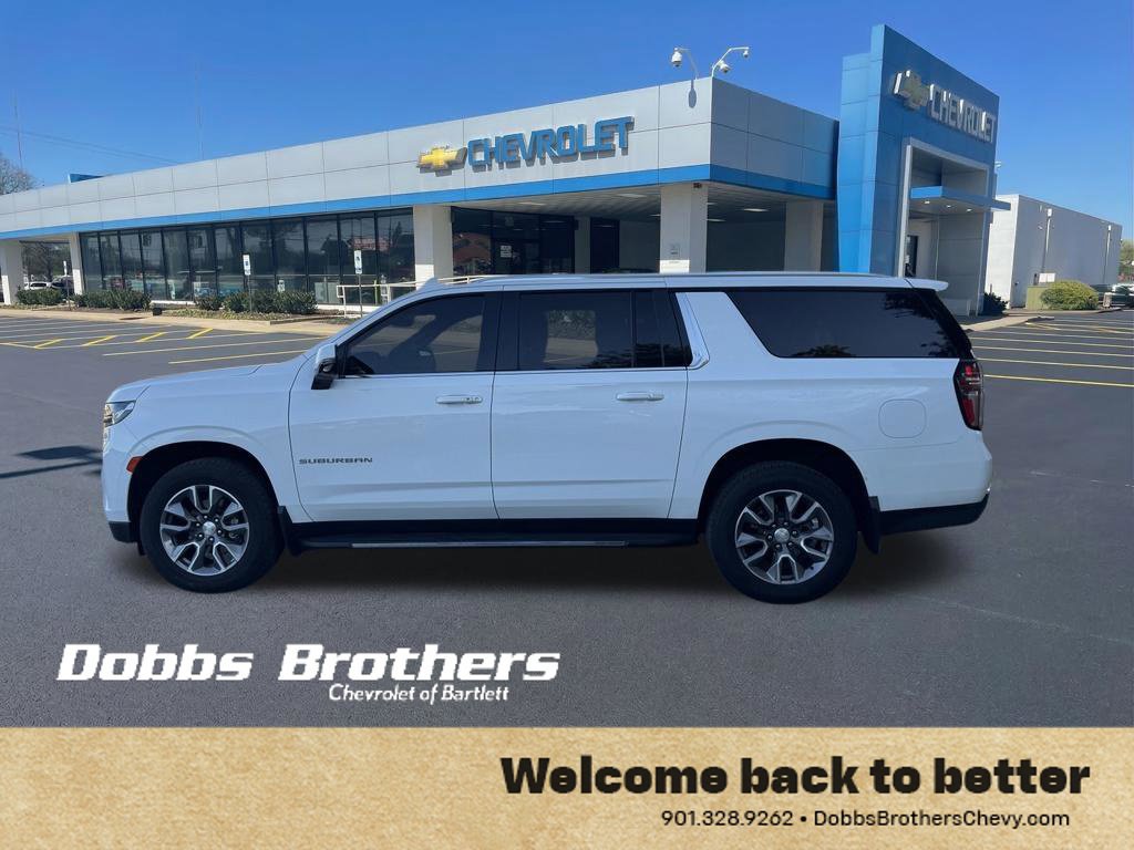 Used 2022 Chevrolet Suburban LT w/ LT Signature Package AWD/4WD image 4
