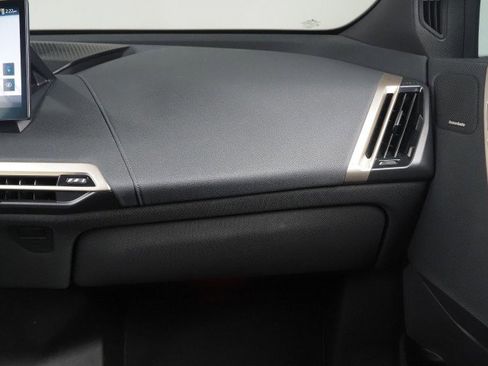 Used 2024 BMW iX xDrive50 w/ Premium Package image 62