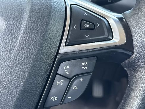 Used 2024 Ford Edge Titanium AWD/4WD image 25