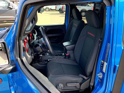 Used 2021 Jeep Gladiator Rubicon w/ Trailer Tow Package image 7