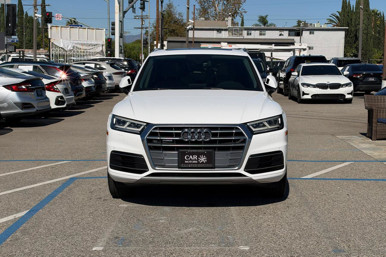 Used 2019 Audi Q5 2.0T Premium Plus w/ Premium Plus Package AWD/4WD image 3