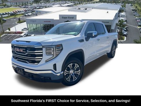 Used 2025 GMC Sierra 1500 SLT image 2