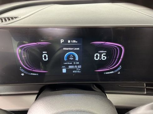 Used 2024 Kia Sportage EX image 24