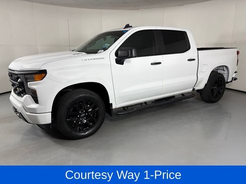 Used 2024 Chevrolet Silverado 1500 Custom RWD image 6