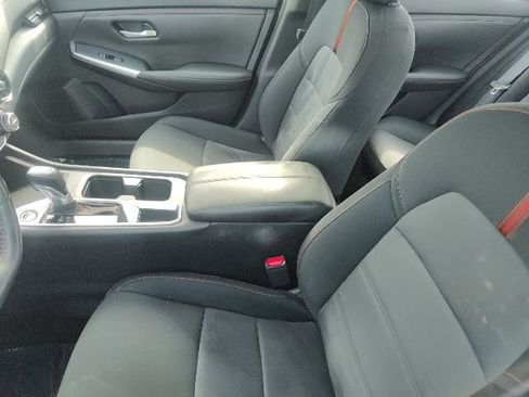 Used 2023 Nissan Sentra SR w/ Electronics Package FWD image 24