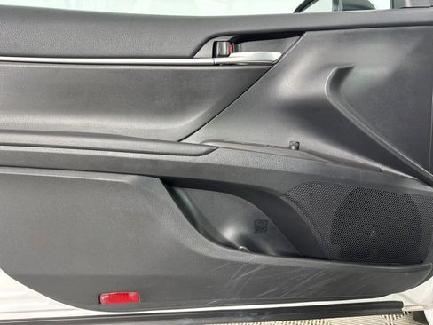 Used 2023 Toyota Camry LE image 23