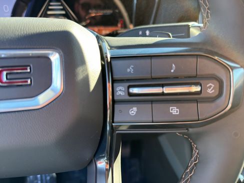 New 2026 GMC Terrain AT4 image 18