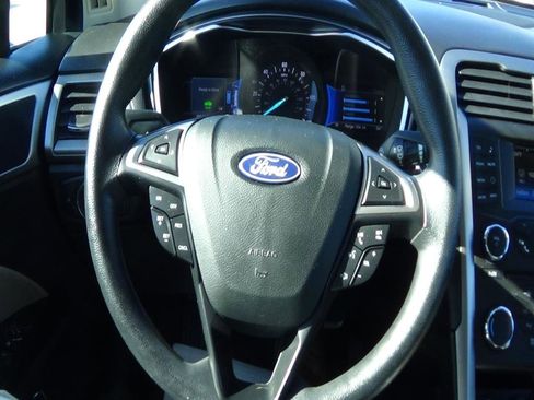 Used 2018 Ford Fusion S image 19