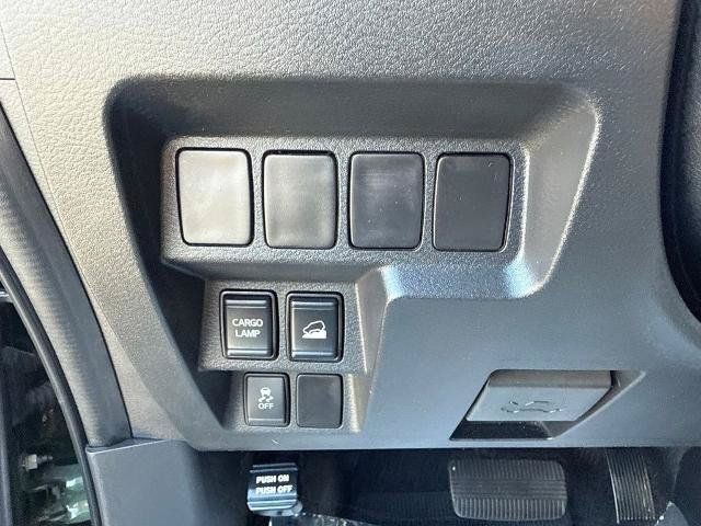 Certified 2023 Nissan Frontier SV w/ Tow Package AWD/4WD image 28