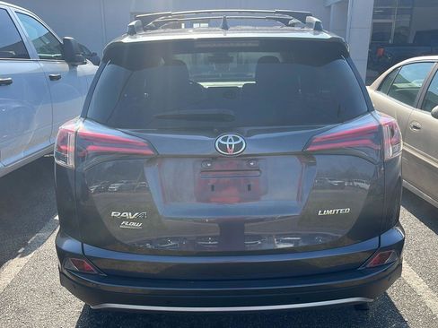 Used 2017 Toyota RAV4 Limited image 6