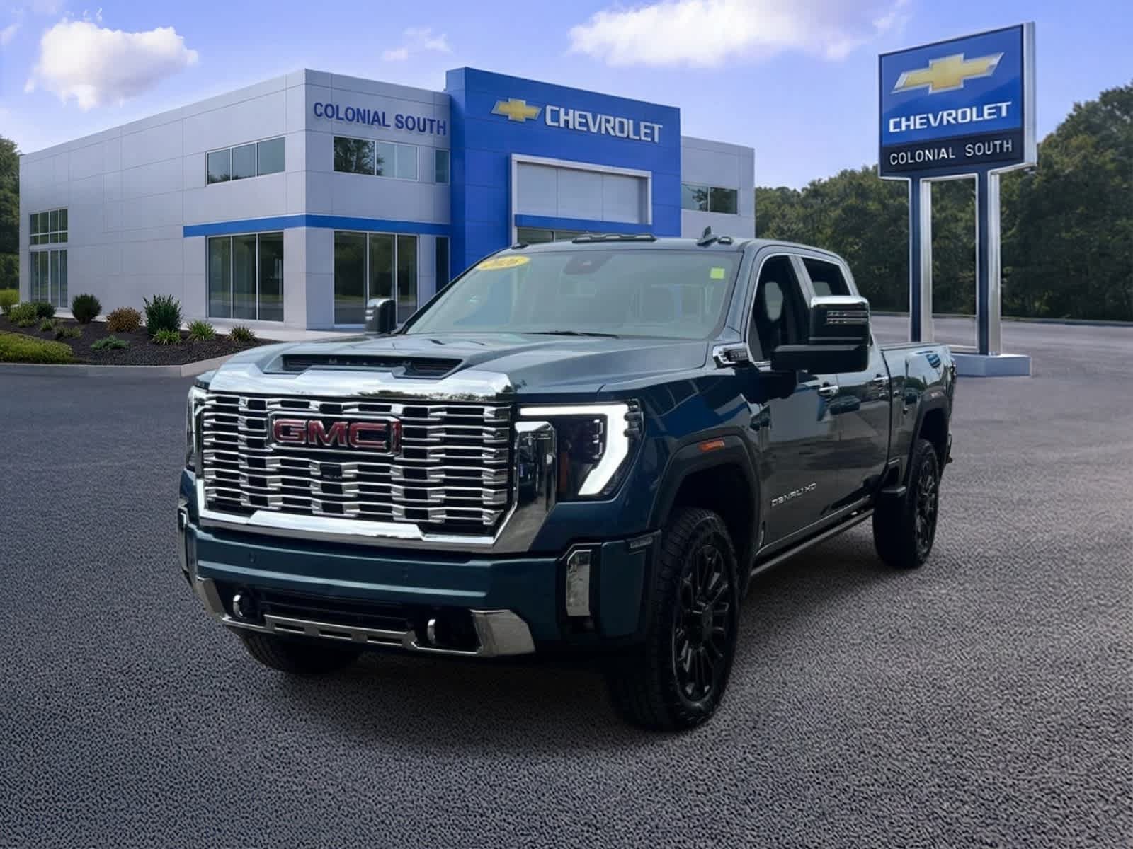 Certified 2026 GMC Sierra 2500 Denali w/ Denali Reserve Package AWD/4WD image 1