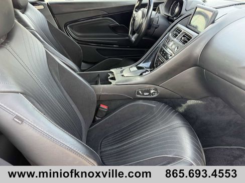 Used 2019 Aston Martin DB11 AMR image 11