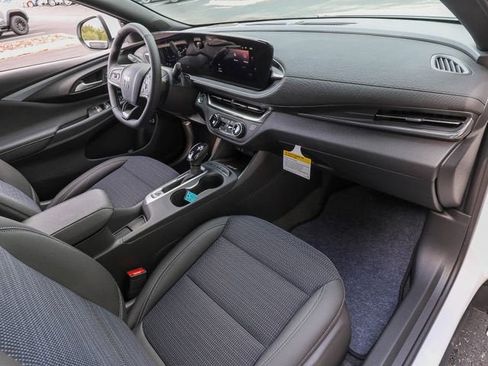New 2026 Buick Envista Preferred w/ Convenience I Package FWD image 21